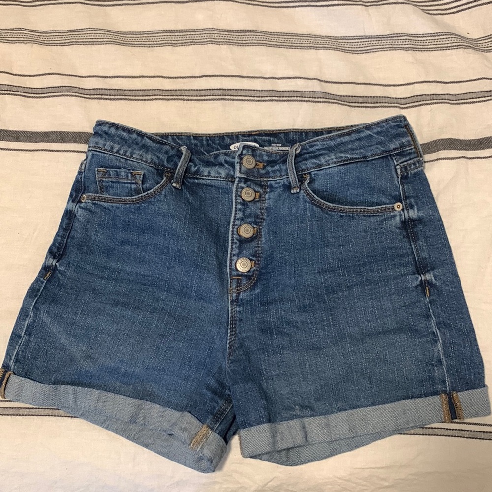 Size 4, high-waisted jean shorts